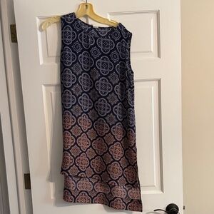 Gently used The limited long high low to with geometrical patterns